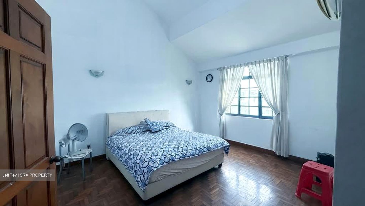 Kelulut Hill (D28), Terrace #562156461